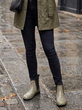 Capelli of New York Leopard Chelsea Rain Boots